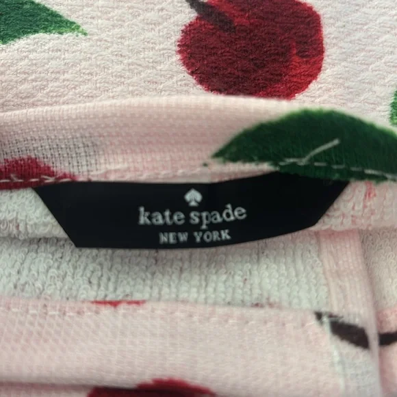 Kate Spade Set of 2 Red Cherry Pattern Towel - Picture 3 of 4